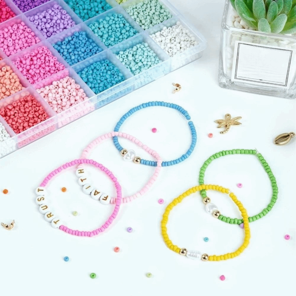 Jewelry Making Kit For Kids - ชุดทำเครื่องประดับ DIY 28+2 ช่อง สำหรับทำสร้อยข้อมือและสายคล้องโทรศัพท์ ​