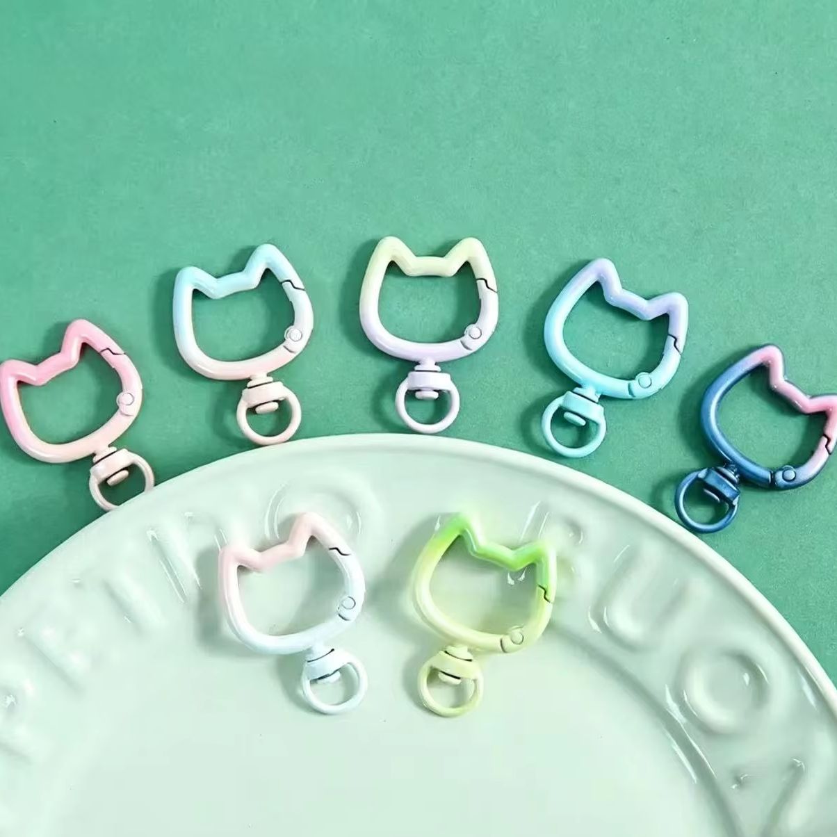 พวงกุญแจรูปแมวน่ารักแบบไล่สี 5 - Jewelry Making Kit For Adults บทวิจารณ์และราคา